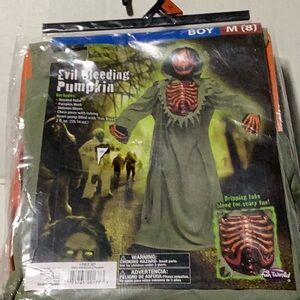 Evil Bleeding Pumpkin Costume for Boys size medium 8
